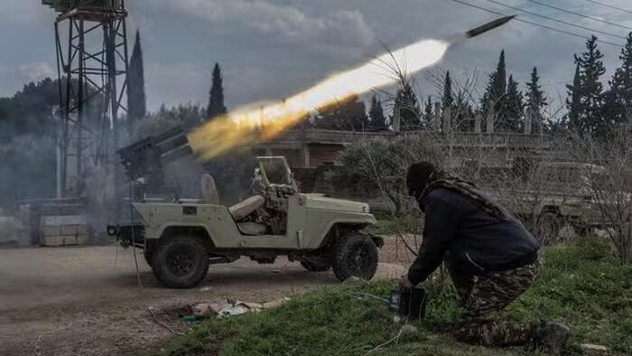 NextImg:Syria: Jolani's Fighters In Deadly Clash With Lebanese Army On Border