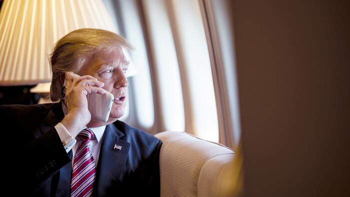 NextImg:Trump Versus The Meteor