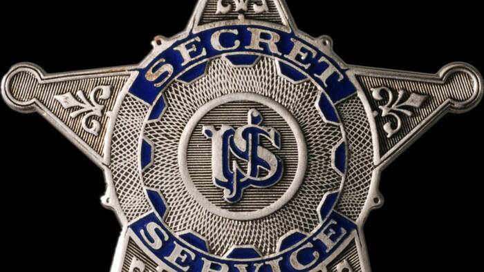 NextImg:Former Secret Service Chief Remains On Agency Payroll