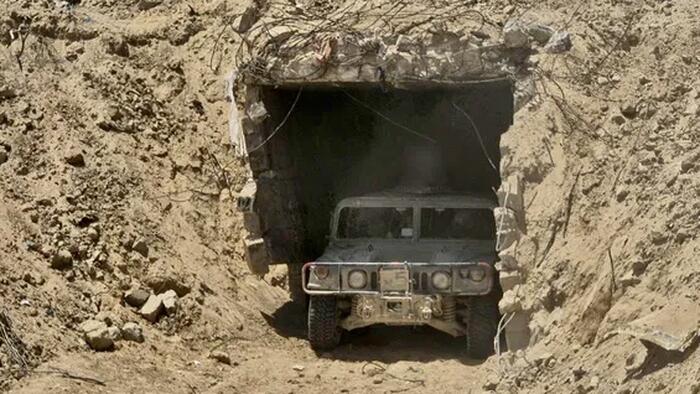 NextImg:Soldiers Deny Former Defense Minister's Claim That Israel Faked Gaza Tunnel Photo To Delay Hostage Deal
