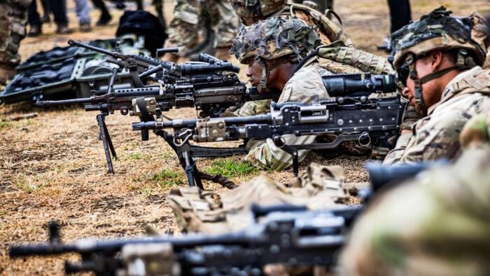 NextImg:Hegseth: Men And Women In Combat Must Meet 'Same, High Standard'