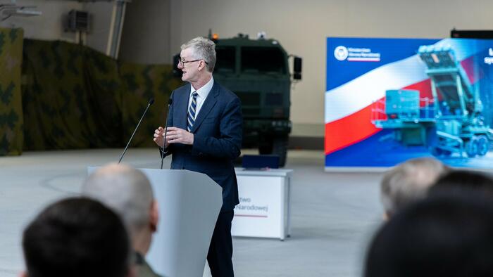 NextImg:Poland Inks $2 Billion Air Defense Deal With US