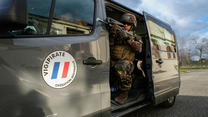 NextImg:80% Of French Women Want The Army Deployed In French Cities To Protect Them