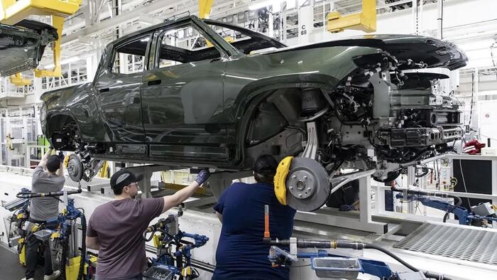 NextImg:Auto Sales Had "Robust" April, But Transaction Prices Now Set To Rise 6-12%: Deutsche Bank