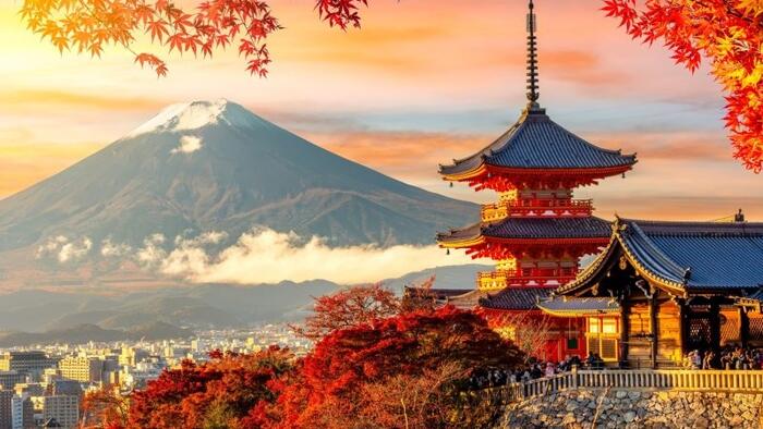 NextImg:Japan Rides The Censorship Bandwagon