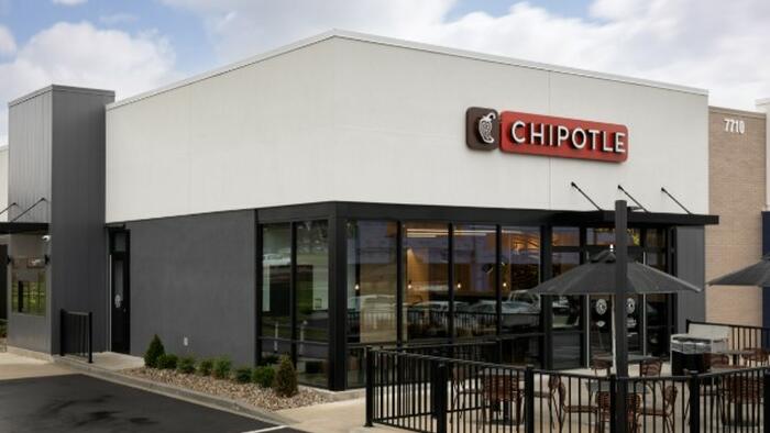 NextImg:Chipotle Will Try Expanding To Mexico, Where Taco Bell Once Failed Miserably