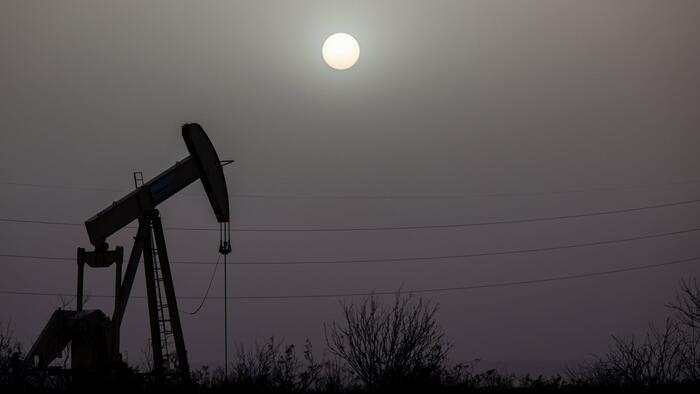 NextImg:"We Are At A Tipping Point": Shale Giant Diamonback Says US Oil Output Has Peaked, Slashes CapEx Amid OPEC Price War