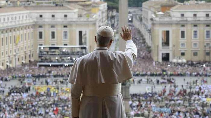 NextImg:Pope Leo Calls For Peace In Ukraine, Gaza While Warning Of WW3 That Is 'Fought Piecemeal'