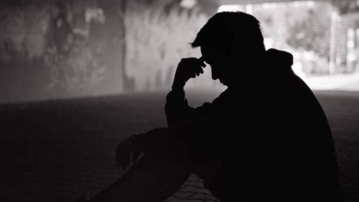 NextImg:One In Four Young People In The World Feels Lonely