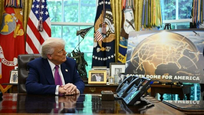 NextImg:Trump Unveils $175 Billion Plan For "Golden Dome" Missile Defense System