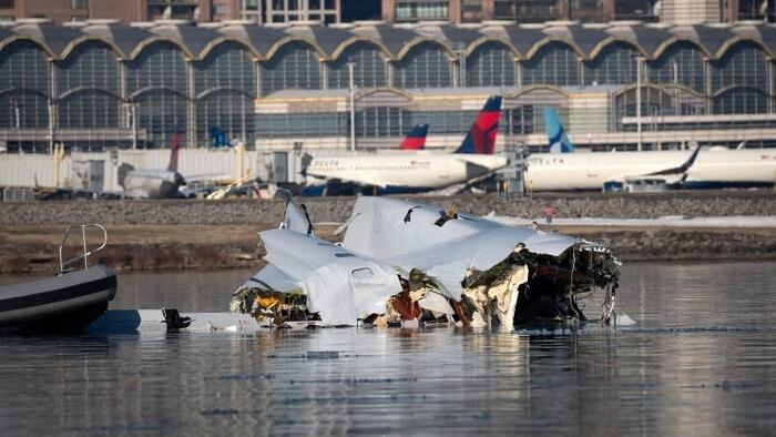 NextImg:FAA Starts Probe After Two More Near-Misses With Army Helicopter At Washington Reagan Airport