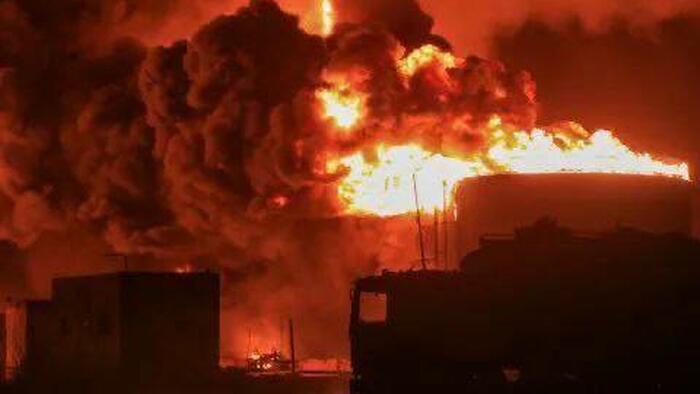 Israel Launches Airstrikes on Yemen Following Houthi Attack