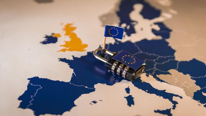 NextImg:EU Tech Laws Erect Digital Iron Curtain