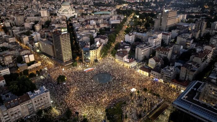 NextImg:Kremlin Warns West Against Backing 'Color Revolution' in Serbia As Protests Grow