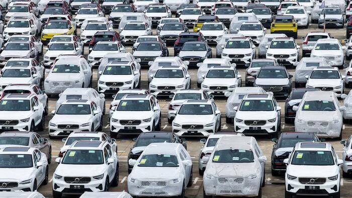 NextImg:China Auto Industry On Verge Of Collapse As Six Major Cities Run Out Of Car-Buying Subsidies