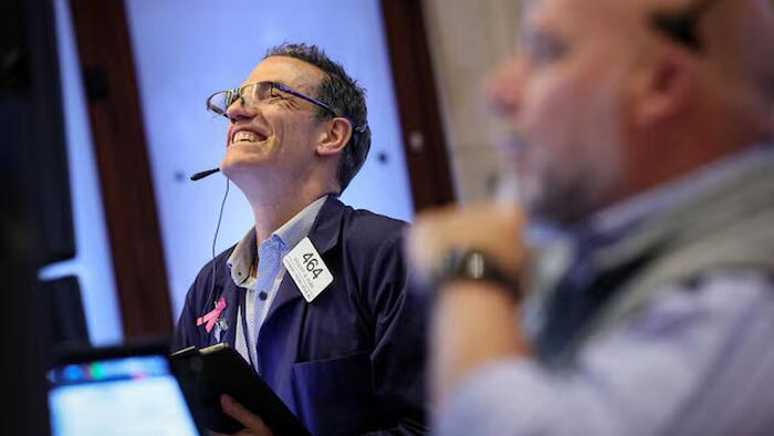NextImg:US Futures Flat As Global Stocks Hit New All Time High