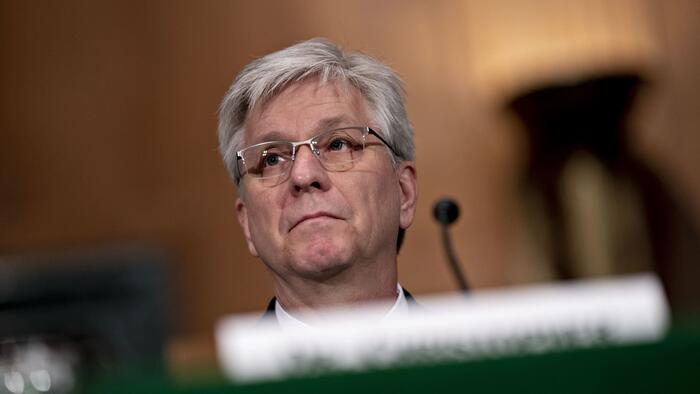 NextImg:Shadow Fed Chair Waller?