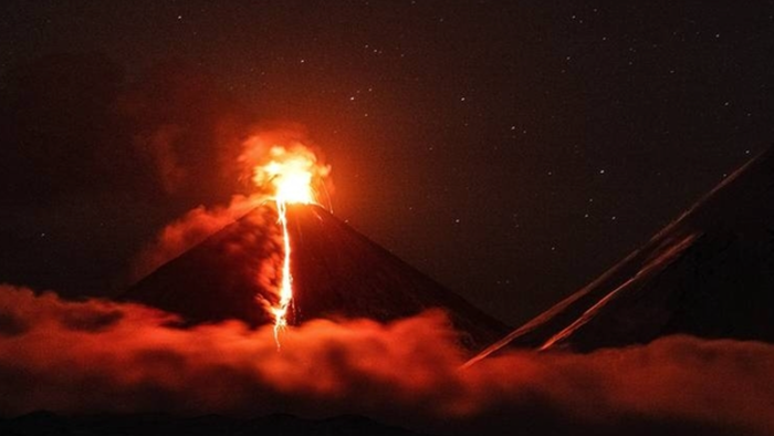 NextImg:Ring Of Fire Awakens: Pacific Megaquake First Sparked Tsunami, Now Eurasia's Tallest Volcano Erupts