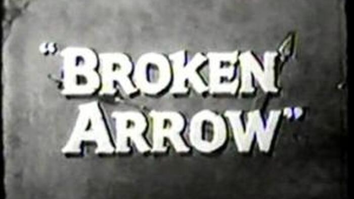 NextImg:'Hit Us, Please' - America's Left Issues A 'Broken Arrow' Signal To Europe