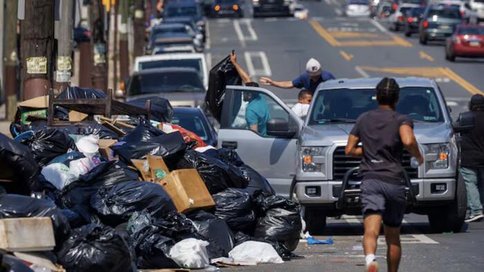 NextImg:Philly Trash Standoff Ends As City's Largest Municipal Union Reaches Tentative Agreement, Ending Strike