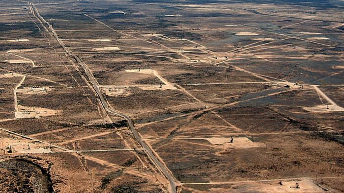 NextImg:Chevron Nears Peak Permian Production, Shifting From Growth to "Billions" In Cash Flow