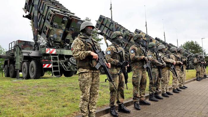 NextImg:Zelensky Says He Discussed New 'Large-Scale' Arms Deal With Trump