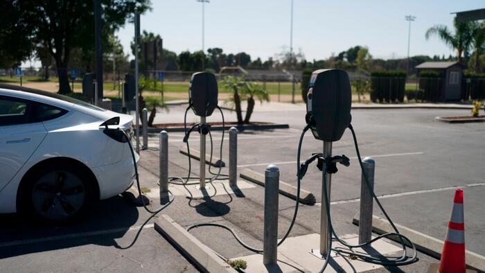 NextImg:Fewer Than 400 EV Charging Ports Built Despite $7.5 Billion Biden Funding: Watchdog