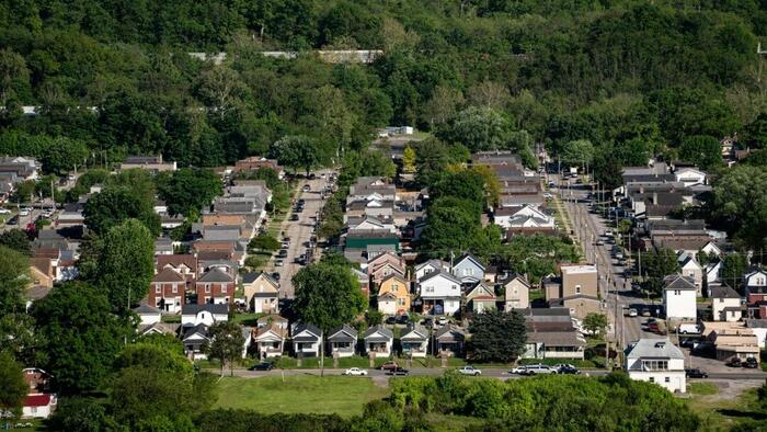 NextImg:International Buyers Purchased $56 Billion Worth Of US Homes In 1 Year