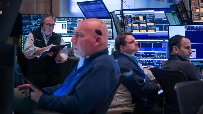 NextImg:US Futures Drop, Europe Slides, Bitcoin Soars On Tariff Risks As CPI, Earnings Loom