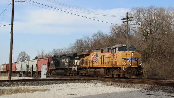 NextImg:Union Pacific And Norfolk Southern Reach $85 Billion Merger Deal