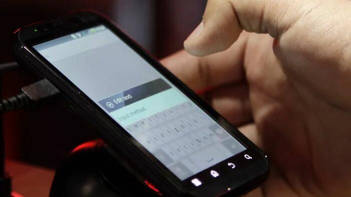 NextImg:AI-Powered Radar Can Now Spy On Your Phone Calls From 10 Feet Away