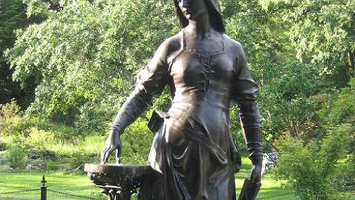 NextImg:'Women-Only' Smith College Faces Civil Rights Complaint For Admitting Trans Students