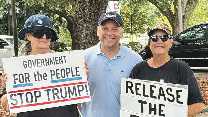 NextImg:'Handfuls' Of Boomers Show Up To "Rage Against The Regime" Protests