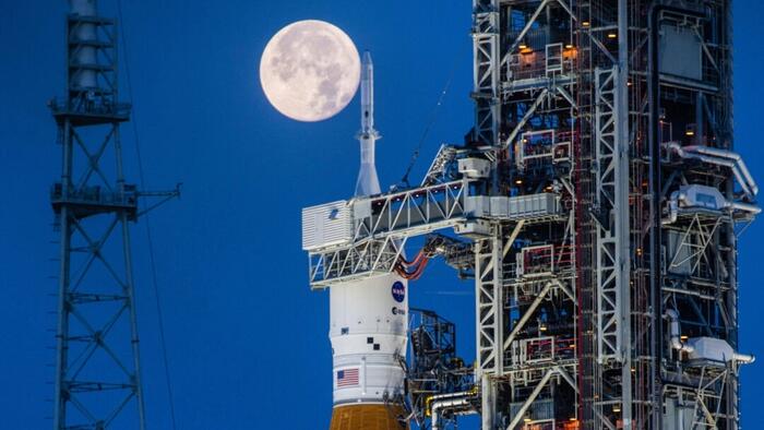 NextImg:Trump Signs Order Easing 'Restrictive' Space Industry Rules