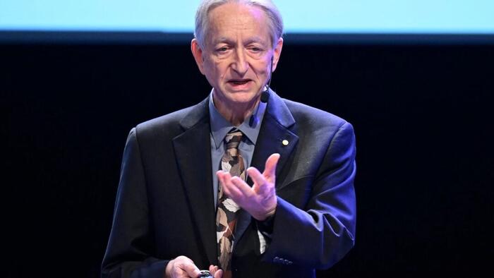 NextImg:'Godfather Of AI' Warns Superintelligent Machines Could Replace Humanity
