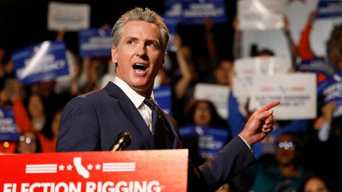 NextImg:Newsom Files Records Request For ICE Operation Near Redistricting Press Conference
