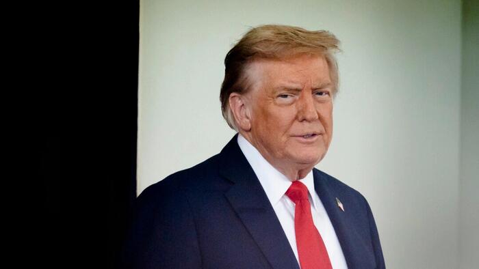 NextImg:Woman Arrested, Charged After Threatening To Kill Trump