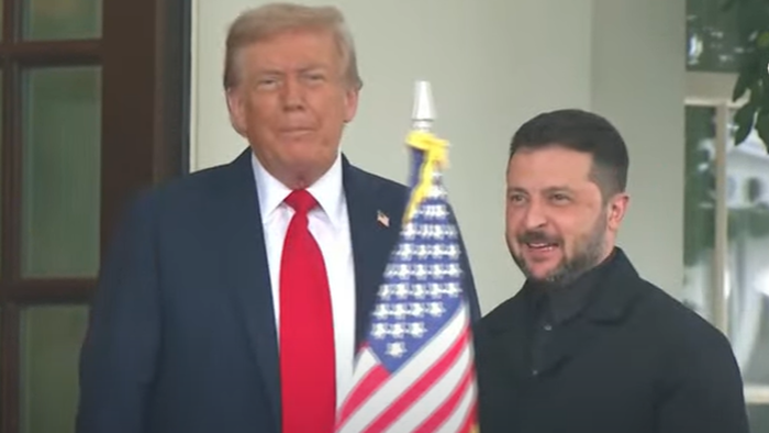 NextImg:Trump Warmly Welcomes Zelensky, Who Donned A Suit, For Oval Meeting