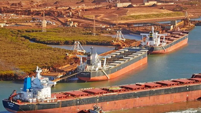 NextImg:China Halts All New BHP Iron Ore Cargoes As Traders Brief Goldman On Situation