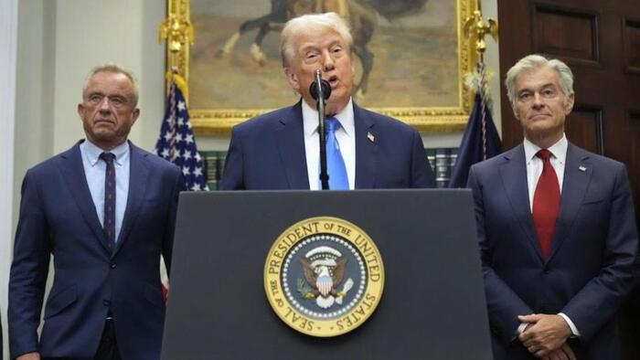 NextImg:Shares In Pfizer Sprint Higher As Trump To Announce Drug-Pricing Deal