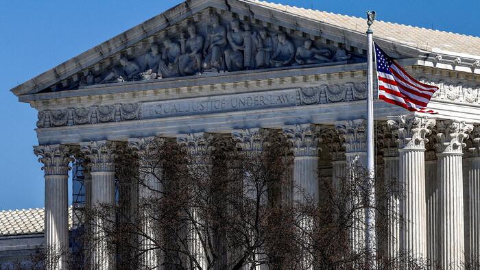 NextImg:Trump Escalates Tariff Fight To Supreme Court, Seeks Expedited Review