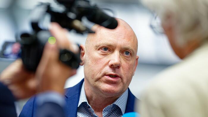 NextImg:German Mayoral Election Turns Into Farce After AfD Candidate Banned; Only 29% Of Voters Participate