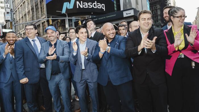 NextImg:"Fooling People Into Thinking They're Getting Income": Dividend ETFs Become Wall Street's Latest Grift