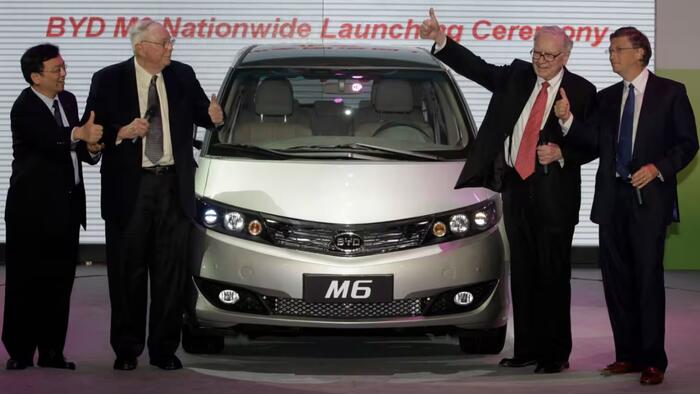 NextImg:Buffett Rings The Register After Making Billions On BYD