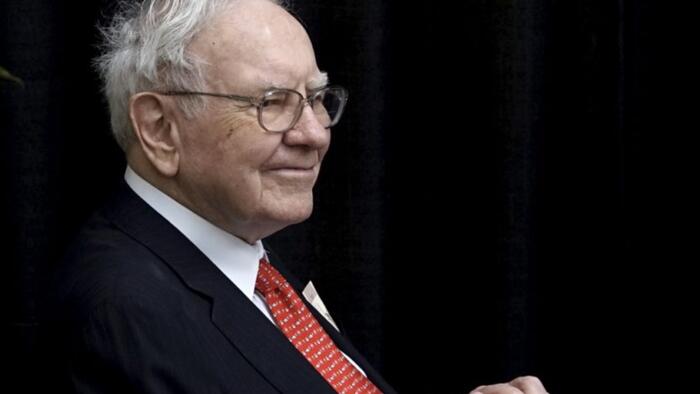 NextImg:Buffett's Berkshire Near $10 Billion Deal For Occidental's Chemical Unit