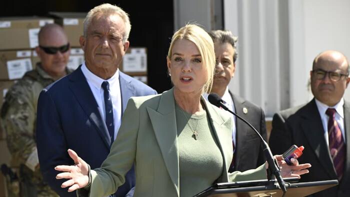 NextImg:Bondi Faces Rare Conservative Rage For 'Hate Speech' Comments