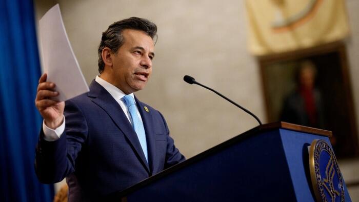 NextImg:FDA Chief Says No Solid Evidence Supporting Hepatitis B Vaccine At Birth