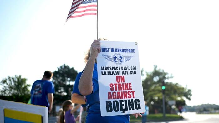 NextImg:Machinists Union, Boeing Reach Tentative Deal To End Strike In St. Louis Area