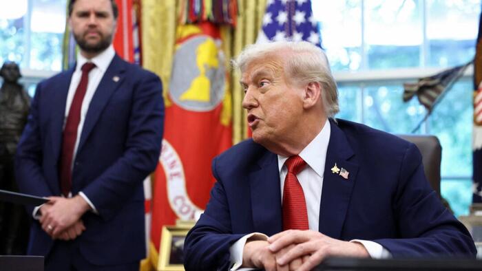 NextImg:Trump Says Others May Be Charged After Comey Indictment