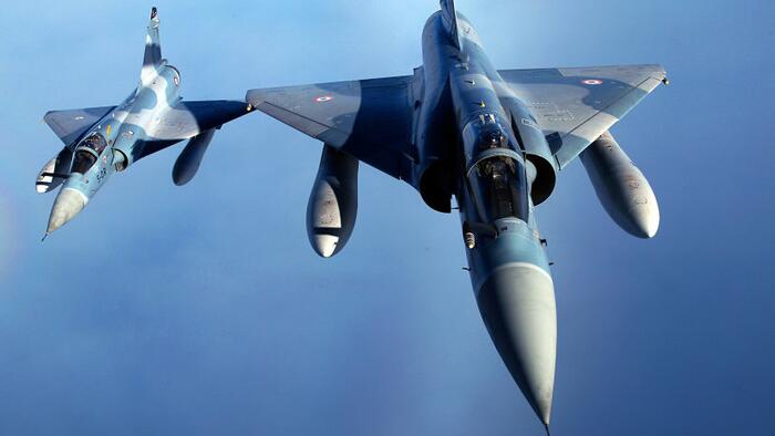 NextImg:NATO Country's Defense Chief Urges Shooting Down Russian Warplanes